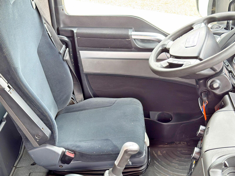 Camião de caixa aberta/ Plataforma, Caminhão grua MAN TGX 26.440 * PK 41002-EH + FUNK + Anhänger*TOP: foto 12