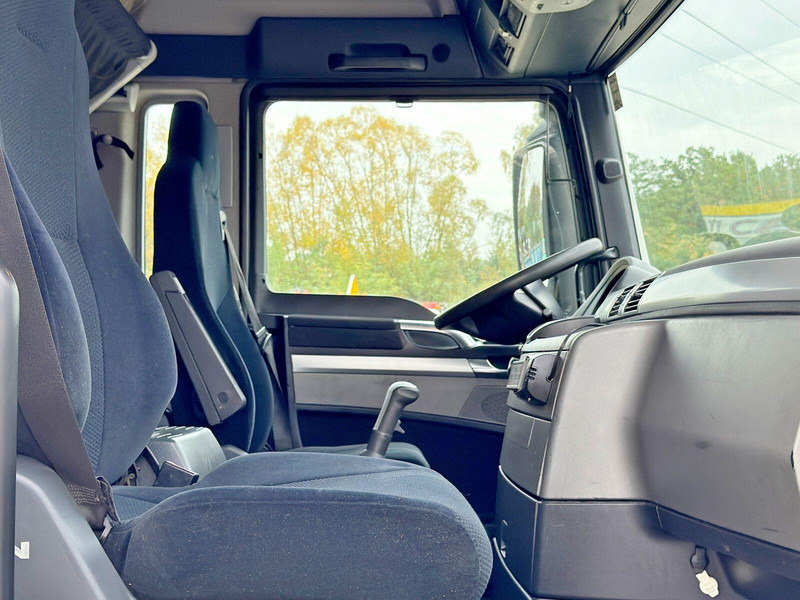 Camião de caixa aberta/ Plataforma, Caminhão grua MAN TGX 26.440 * PK 41002-EH + FUNK + Anhänger*TOP: foto 11