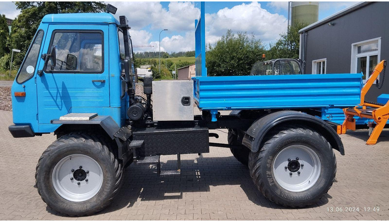 MULTICAR M26.2 4x4 Tipper - Caminhão basculante: foto 2 MULTICAR M26.2 4x4 Tipper - Caminhão basculante: foto 2