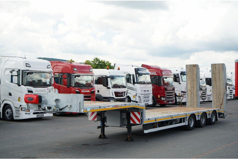 Max Trailer NACZEPA LAWETA / NISKOPODWOZIOWA / 12,35 M / NAJAZDY HYDRAULICZN - Semireboque baixa: foto 2 Max Trailer NACZEPA LAWETA / NISKOPODWOZIOWA / 12,35 M / NAJAZDY HYDRAULICZN - Semireboque baixa: foto 2