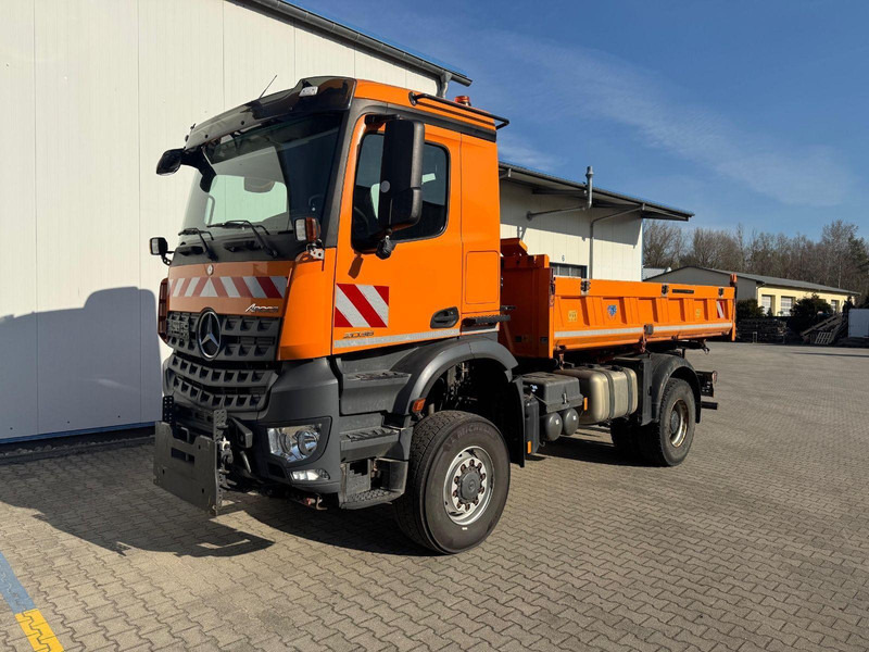 Mercedes-Benz 2036 AK 4x4 3-Way Meiller Tipper Crane HIAB XS088BS-2HiDuo - Caminhão basculante, Caminhão grua: foto 1 Mercedes-Benz 2036 AK 4x4 3-Way Meiller Tipper Crane HIAB XS088BS-2HiDuo - Caminhão basculante, Caminhão grua: foto 1