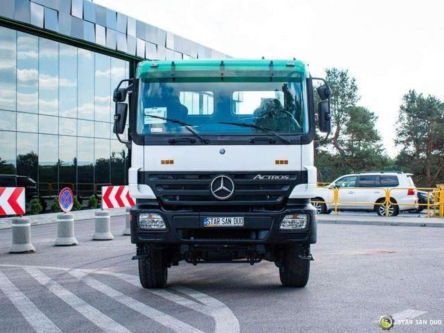Mercedes-Benz 3332 AK 6x6 chassis cab - Caminhão chassi, Caminhão grua: foto 3 Mercedes-Benz 3332 AK 6x6 chassis cab - Caminhão chassi, Caminhão grua: foto 3