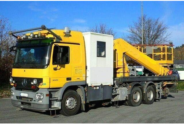 Mercedes-Benz 3344 SRT SCHÖRLING Road Rail Railway Zweiweg - Caminhão com plataforma aérea: foto 3 Mercedes-Benz 3344 SRT SCHÖRLING Road Rail Railway Zweiweg - Caminhão com plataforma aérea: foto 3