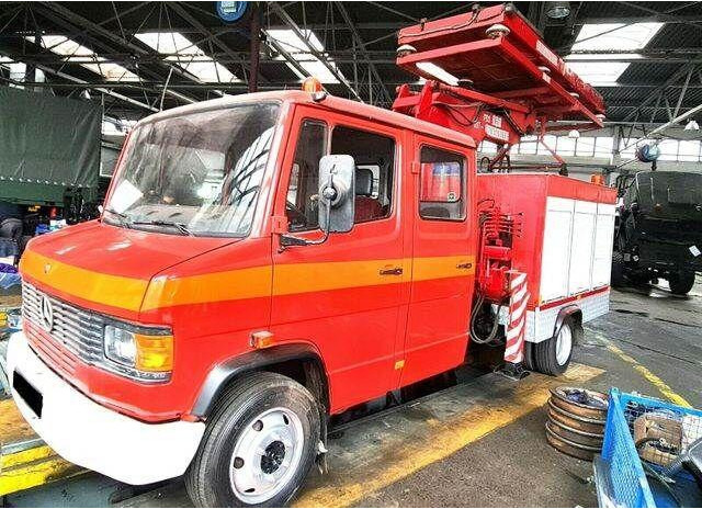 Mercedes-Benz 814 DHL ATLAS RAIL ROAD RAILWAY ZWEIWEG - Carro de bombeiro: foto 2 Mercedes-Benz 814 DHL ATLAS RAIL ROAD RAILWAY ZWEIWEG - Carro de bombeiro: foto 2
