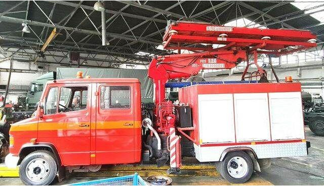Mercedes-Benz 814 DHL ATLAS RAIL ROAD RAILWAY ZWEIWEG - Carro de bombeiro: foto 1 Mercedes-Benz 814 DHL ATLAS RAIL ROAD RAILWAY ZWEIWEG - Carro de bombeiro: foto 1