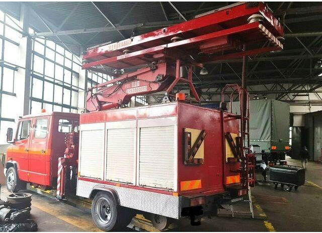 Mercedes-Benz 814 DHL ATLAS RAIL ROAD RAILWAY ZWEIWEG - Carro de bombeiro: foto 3 Mercedes-Benz 814 DHL ATLAS RAIL ROAD RAILWAY ZWEIWEG - Carro de bombeiro: foto 3