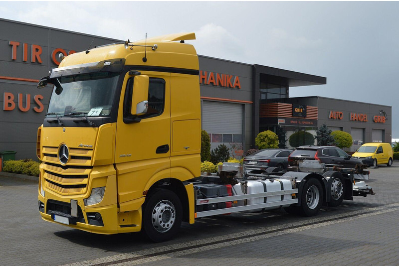 Mercedes-Benz ACTROS 2542 EURO 6 BDF SWAP CHASSIS - Caminhão chassi: foto 1 Mercedes-Benz ACTROS 2542 EURO 6 BDF SWAP CHASSIS - Caminhão chassi: foto 1