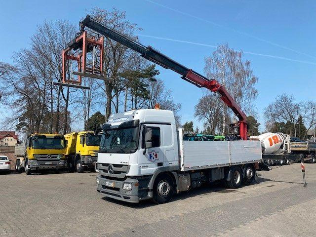 Mercedes-Benz ACTROS 2544 - Camião de caixa aberta/ Plataforma, Caminhão grua: foto 1 Mercedes-Benz ACTROS 2544 - Camião de caixa aberta/ Plataforma, Caminhão grua: foto 1