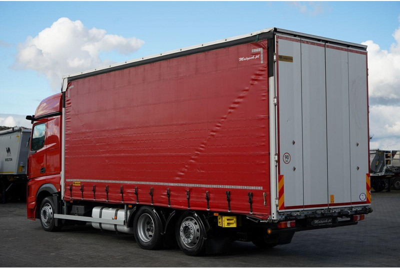Mercedes-Benz ACTROS 2545 / SOLÓWKA  / 6x2 / OŚ PODNOSZONA / BIG SPACE / WIELT - Caminhão com lona: foto 3 Mercedes-Benz ACTROS 2545 / SOLÓWKA  / 6x2 / OŚ PODNOSZONA / BIG SPACE / WIELT - Caminhão com lona: foto 3