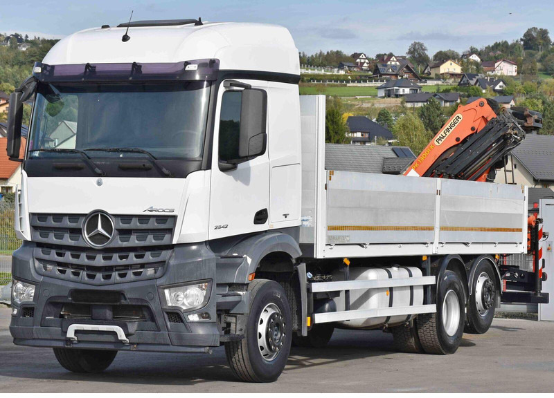 Mercedes-Benz AROCS 2542 - Camião de caixa aberta/ Plataforma, Caminhão grua: foto 5 Mercedes-Benz AROCS 2542 - Camião de caixa aberta/ Plataforma, Caminhão grua: foto 5