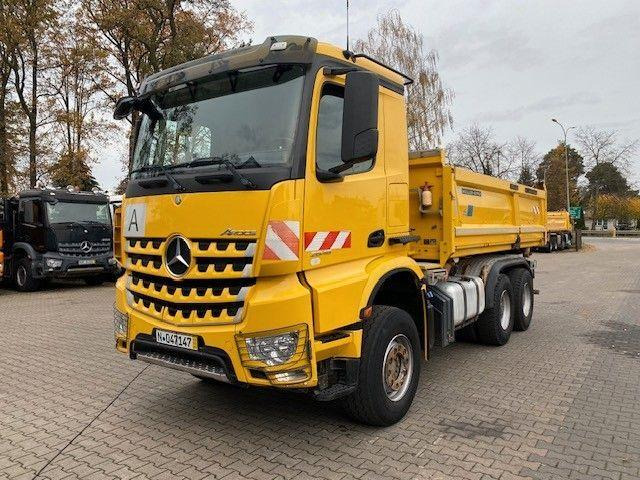 Mercedes-Benz AROCS 2648 - Caminhão basculante: foto 4 Mercedes-Benz AROCS 2648 - Caminhão basculante: foto 4