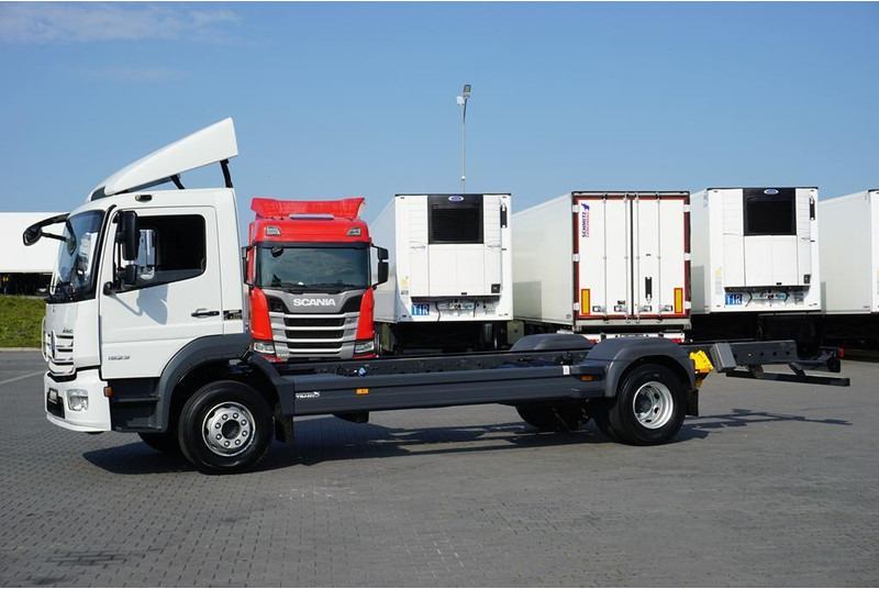 Mercedes-Benz ATEGO / 1523 / ACC / EURO 6 / PODWOZIE DO ZABUDOWY / DŁ. 6,75 M - Caminhão chassi: foto 3 Mercedes-Benz ATEGO / 1523 / ACC / EURO 6 / PODWOZIE DO ZABUDOWY / DŁ. 6,75 M - Caminhão chassi: foto 3