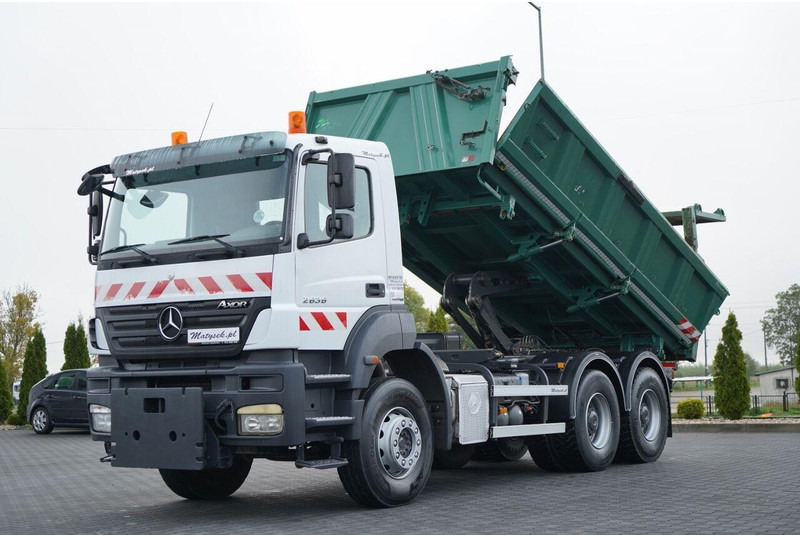 Mercedes-Benz AXOR 2636 - Caminhão basculante: foto 1 Mercedes-Benz AXOR 2636 - Caminhão basculante: foto 1