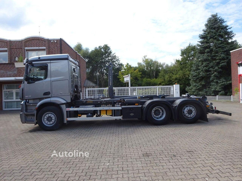 Mercedes-Benz Actros 2545 - Hook lift truck 6x2 - Caminhão polibenne: foto 3 Mercedes-Benz Actros 2545 - Hook lift truck 6x2 - Caminhão polibenne: foto 3