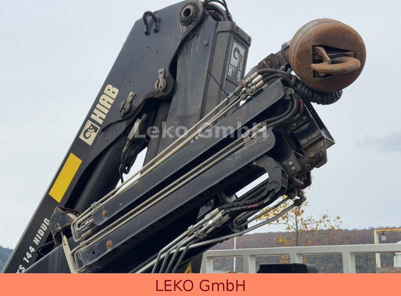 Camião de caixa aberta/ Plataforma, Caminhão grua Mercedes-Benz Antos 2540: foto 17 Camião de caixa aberta/ Plataforma, Caminhão grua Mercedes-Benz Antos 2540: foto 17