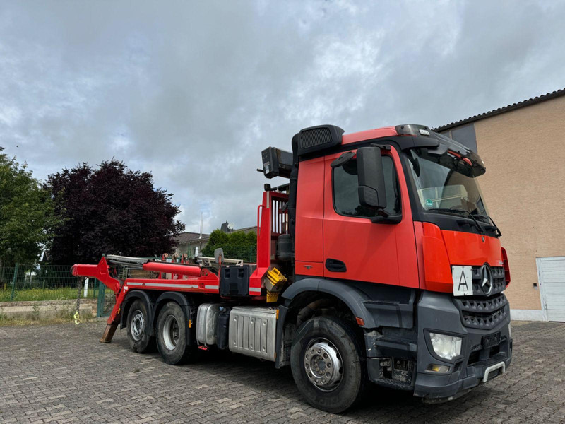 Mercedes-Benz Arocs 2536 BL 6x2/Funkfernbe./VDL-ASK 18 TK - Caminhão transportador de contêineres/ Caixa móvel, Caminhão grua: foto 2 Mercedes-Benz Arocs 2536 BL 6x2/Funkfernbe./VDL-ASK 18 TK - Caminhão transportador de contêineres/ Caixa móvel, Caminhão grua: foto 2