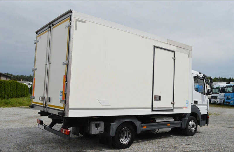 Mercedes-Benz Atego 716 IZOTERMA REFRIGERATOR SIDE DOOR - Caminhão frigorífico: foto 4 Mercedes-Benz Atego 716 IZOTERMA REFRIGERATOR SIDE DOOR - Caminhão frigorífico: foto 4
