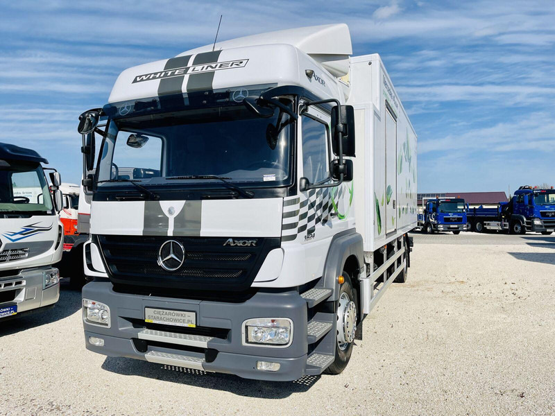 Mercedes-Benz Axor 1824 - Caminhão frigorífico: foto 4 Mercedes-Benz Axor 1824 - Caminhão frigorífico: foto 4