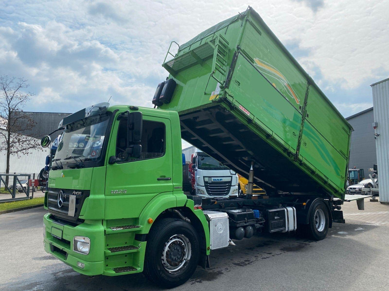 Mercedes-Benz Axor 1829 Tipper - Caminhão basculante: foto 5 Mercedes-Benz Axor 1829 Tipper - Caminhão basculante: foto 5