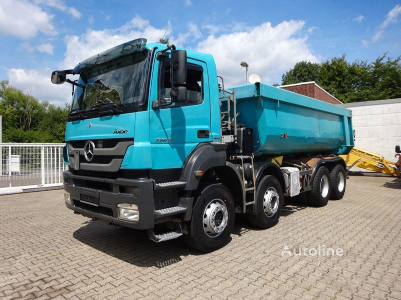 Mercedes-Benz Axor 3240 - Tipper 8x4 - Caminhão basculante: foto 1 Mercedes-Benz Axor 3240 - Tipper 8x4 - Caminhão basculante: foto 1