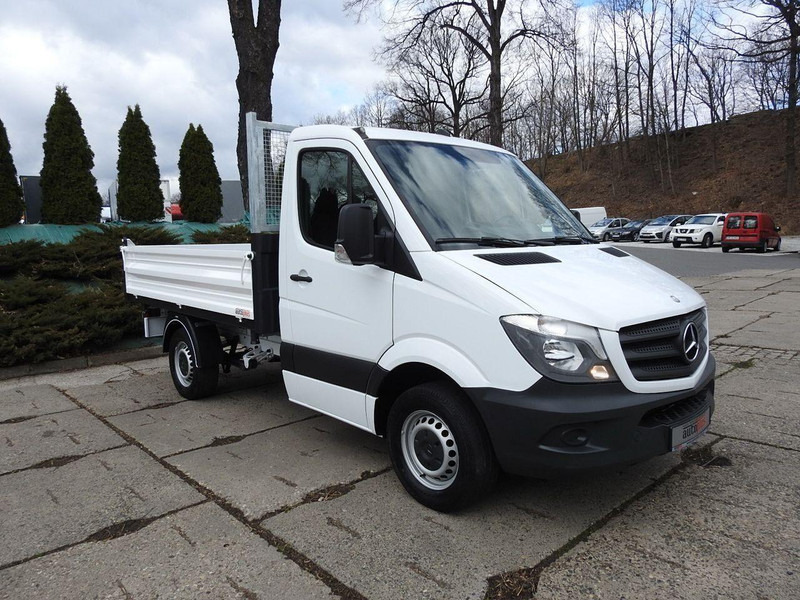 Mercedes-Benz SPRINTER 316 WYWROTKA TRÓJSTRONNA KLIMATYZACJA TEMPOMAT AUTOAM - Furgão basculante: foto 4 Mercedes-Benz SPRINTER 316 WYWROTKA TRÓJSTRONNA KLIMATYZACJA TEMPOMAT AUTOAM - Furgão basculante: foto 4