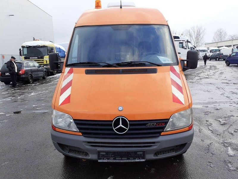 Mercedes-Benz Sprinter 413 - Caminhão limpa fossa: foto 2 Mercedes-Benz Sprinter 413 - Caminhão limpa fossa: foto 2
