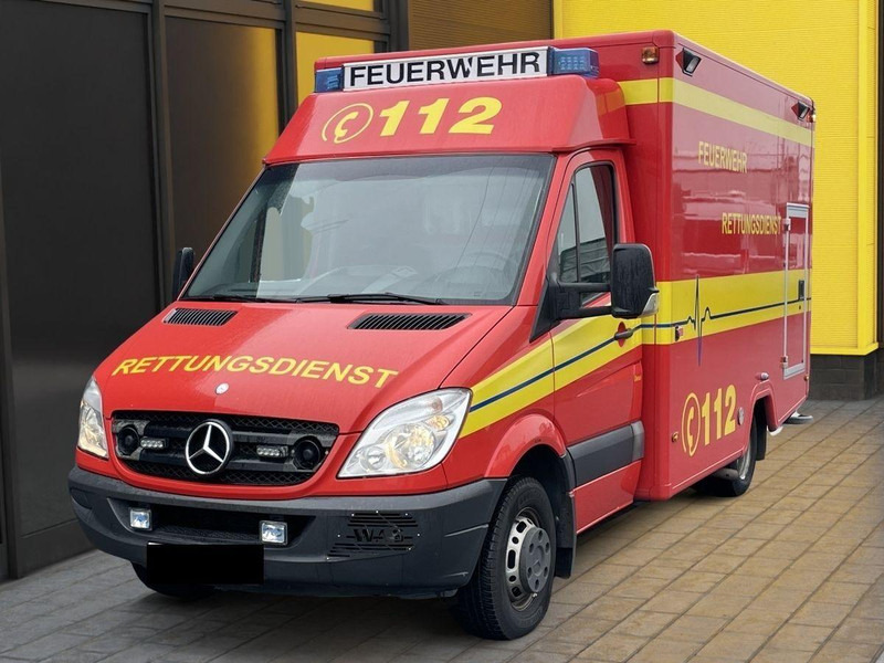 Mercedes-Benz Sprinter 516 CDI Ambulance car - Ambulância: foto 1 Mercedes-Benz Sprinter 516 CDI Ambulance car - Ambulância: foto 1