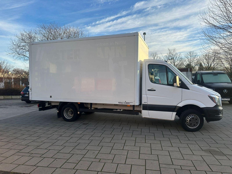 Mercedes-Benz Sprinter 516 CDI Koffer - Caminhão furgão: foto 3 Mercedes-Benz Sprinter 516 CDI Koffer - Caminhão furgão: foto 3
