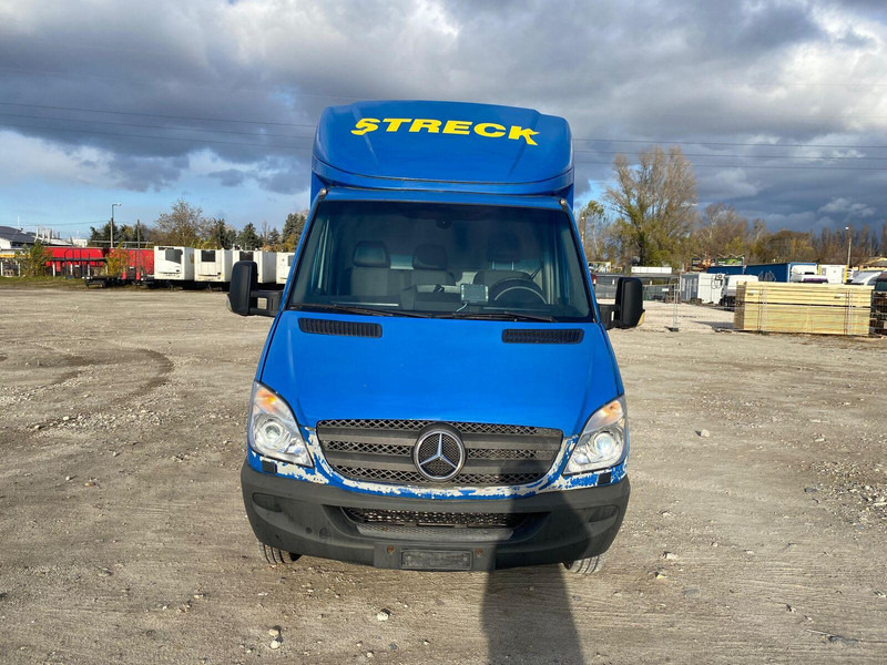 Mercedes-Benz Sprinter 519 - BE Mini Trekker - SZM - 3.5t - Caminhão tractor BE: foto 3 Mercedes-Benz Sprinter 519 - BE Mini Trekker - SZM - 3.5t - Caminhão tractor BE: foto 3
