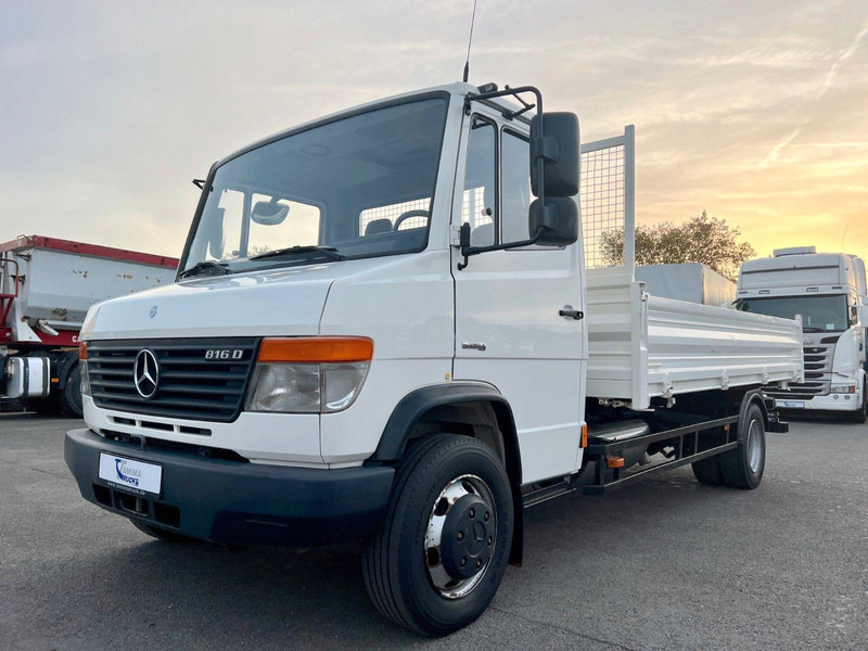 Mercedes-Benz Vario 816 816/AHK/ Blatt-Blatt /Radstand 4250mm - Caminhão basculante: foto 1 Mercedes-Benz Vario 816 816/AHK/ Blatt-Blatt /Radstand 4250mm - Caminhão basculante: foto 1