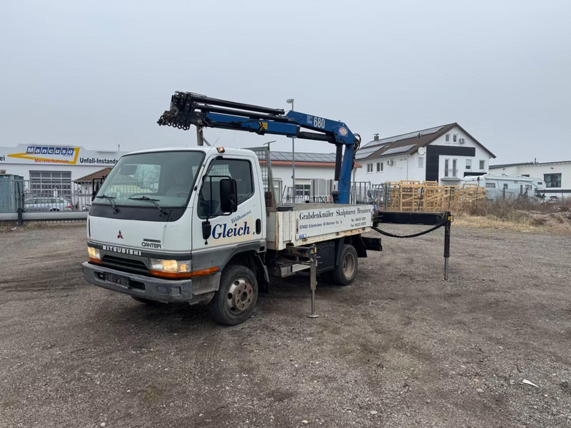 Mitsubishi Canter FE649 - Flatbed truck + crane - Camião de caixa aberta/ Plataforma, Caminhão grua: foto 3 Mitsubishi Canter FE649 - Flatbed truck + crane - Camião de caixa aberta/ Plataforma, Caminhão grua: foto 3