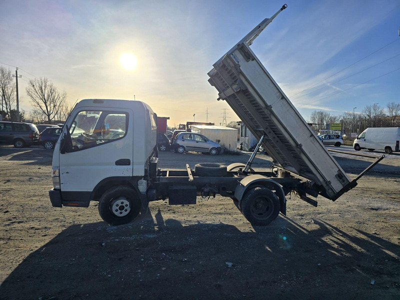 Mitsubishi Canter Fuso 3,0 d - 3 sided Tipper - Furgão basculante: foto 5 Mitsubishi Canter Fuso 3,0 d - 3 sided Tipper - Furgão basculante: foto 5