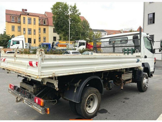 Mitsubishi Fuso 4x4 3 way tipper - Caminhão basculante: foto 4 Mitsubishi Fuso 4x4 3 way tipper - Caminhão basculante: foto 4