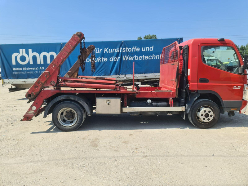 Mitsubishi Fuso Canter - skip loader - Caminhão multibenne: foto 4 Mitsubishi Fuso Canter - skip loader - Caminhão multibenne: foto 4
