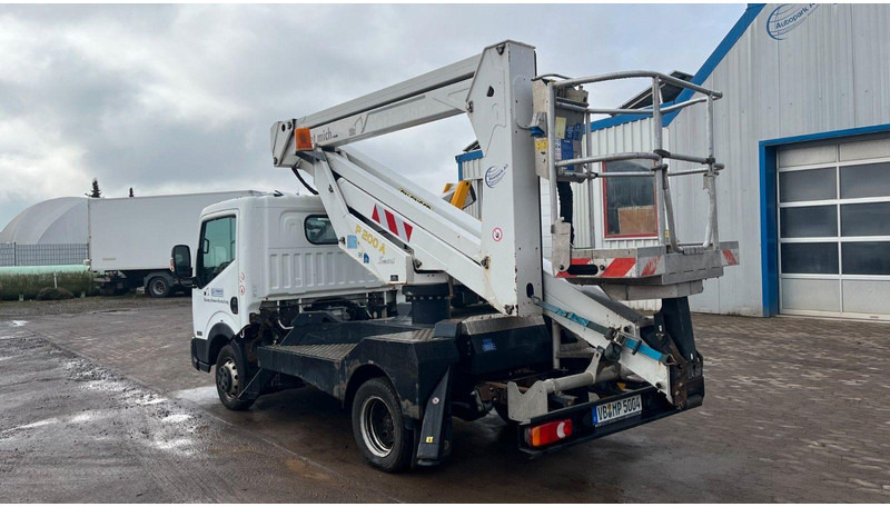 Nissan Palfinger P200A-NC 17m - Caminhão com plataforma aérea: foto 4 Nissan Palfinger P200A-NC 17m - Caminhão com plataforma aérea: foto 4