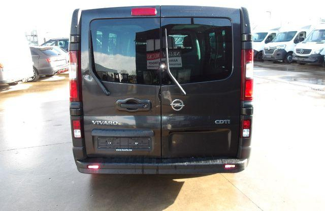 Locação de Opel Vivaro Opel Vivaro: foto 6 Locação de Opel Vivaro Opel Vivaro: foto 6