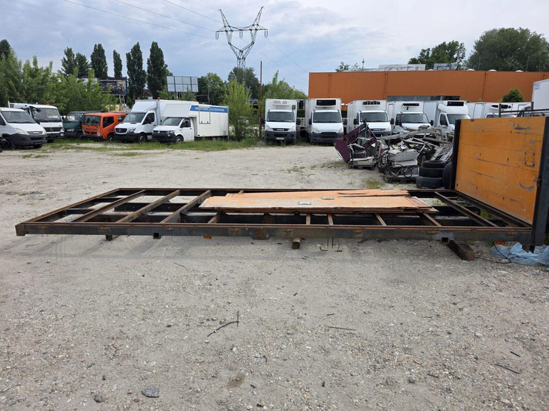 Flatbed without floor plate - 6,2m - Peça de reposição de Caminhão: foto 4 Flatbed without floor plate - 6,2m - Peça de reposição de Caminhão: foto 4