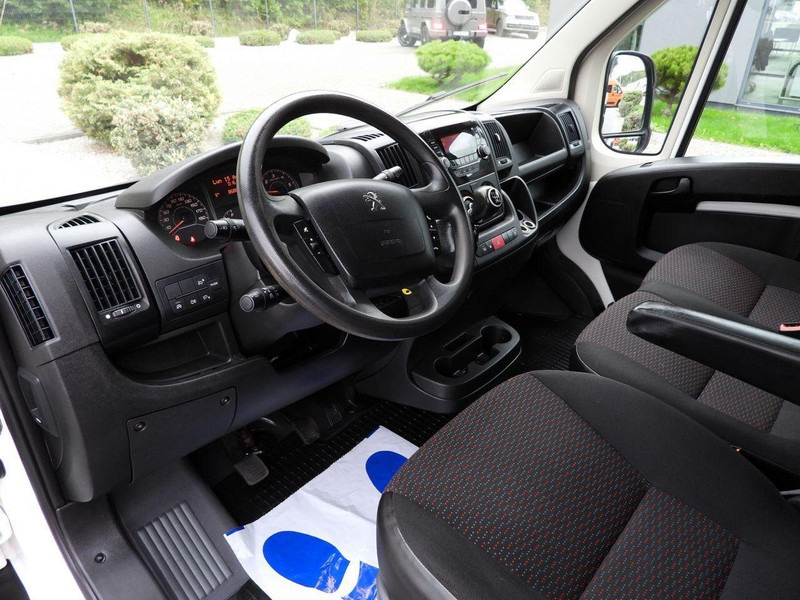 Peugeot BOXER SKRZYNIA PODWÓJNA KABINA DOKA 7 MIEJSC TEMPOMAT KLIMATYZAC - Furgão caixa aberta, Carrinha cabine dupla: foto 2 Peugeot BOXER SKRZYNIA PODWÓJNA KABINA DOKA 7 MIEJSC TEMPOMAT KLIMATYZAC - Furgão caixa aberta, Carrinha cabine dupla: foto 2