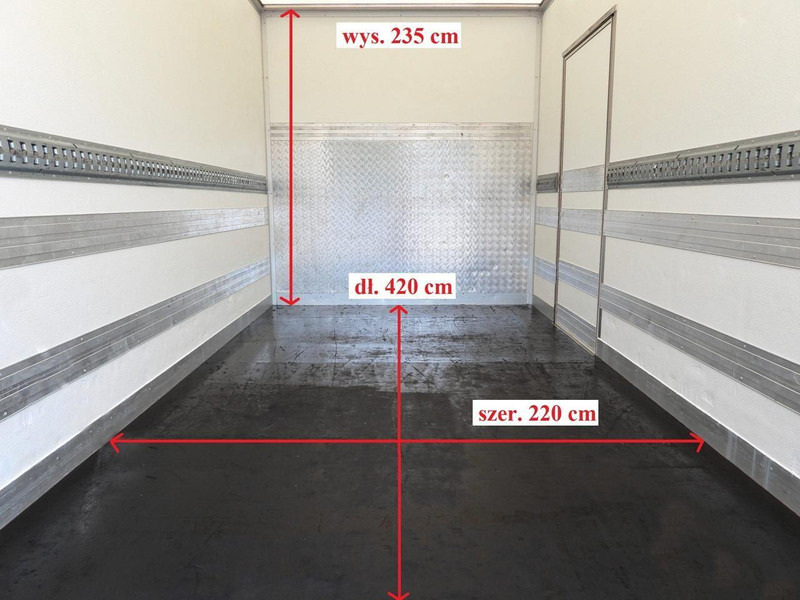 Carrinha de contentor Renault MASTER  KONTENER WINDA 8 PALET TEMPOMAT LEDY KLIMATYZACJA  165KM: foto 13 Carrinha de contentor Renault MASTER  KONTENER WINDA 8 PALET TEMPOMAT LEDY KLIMATYZACJA  165KM: foto 13