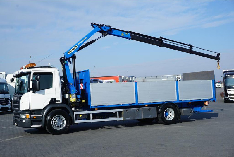 Scania P 250 / ACC / SKRZYNIOWY + HDS + WINDA / PALFINGER PK 12 002 - E - Camião de caixa aberta/ Plataforma, Caminhão grua: foto 3 Scania P 250 / ACC / SKRZYNIOWY + HDS + WINDA / PALFINGER PK 12 002 - E - Camião de caixa aberta/ Plataforma, Caminhão grua: foto 3