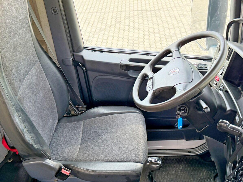 Camião de caixa aberta/ Plataforma, Caminhão grua Scania R 420 PRITSCHE 6,47 m * PK 44002/FUNK * 8x4 /TOP: foto 12