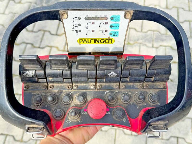 Camião de caixa aberta/ Plataforma, Caminhão grua Scania R 420 PRITSCHE 6,47 m * PK 44002/FUNK * 8x4 /TOP: foto 13