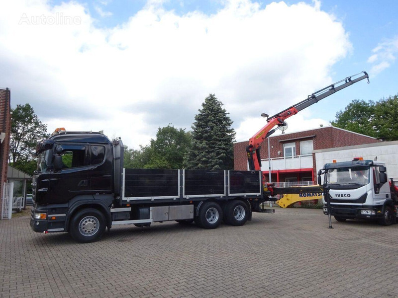 Scania R620 V8 6x2 Flatbed + Palfinger Crane PK 22002 EH - Camião de caixa aberta/ Plataforma, Caminhão grua: foto 4 Scania R620 V8 6x2 Flatbed + Palfinger Crane PK 22002 EH - Camião de caixa aberta/ Plataforma, Caminhão grua: foto 4