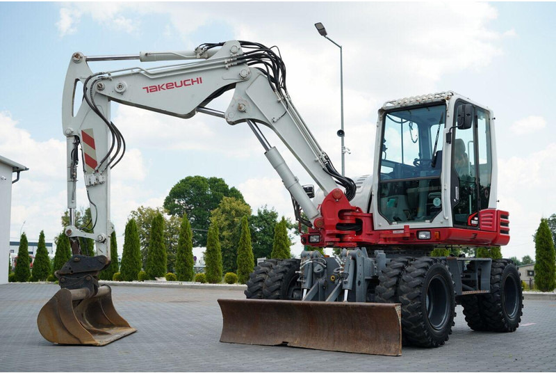 Takeuchi TB 295 W / KOPARKA KOŁOWA / 2016 ROK / PO KONTRAKCIE SERWISOWYM - Escavadeira de rodas: foto 1 Takeuchi TB 295 W / KOPARKA KOŁOWA / 2016 ROK / PO KONTRAKCIE SERWISOWYM - Escavadeira de rodas: foto 1
