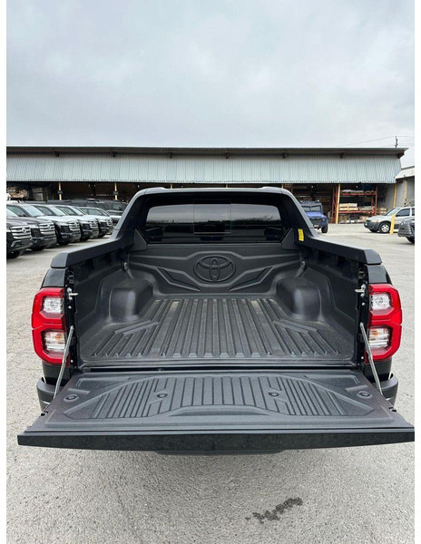 Toyota Hilux Armored SUV - SUV: foto 5 Toyota Hilux Armored SUV - SUV: foto 5