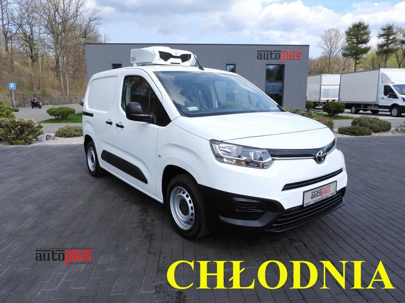 Toyota PROACE CITY FURGON CHŁODNIA -15*C ZASILANIE 230V TEMPOMAT KLIM - Carrinha frigorífica: foto 1 Toyota PROACE CITY FURGON CHŁODNIA -15*C ZASILANIE 230V TEMPOMAT KLIM - Carrinha frigorífica: foto 1