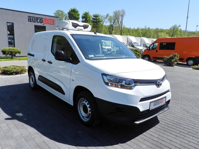 Toyota PROACE CITY FURGON CHŁODNIA -15*C ZASILANIE 230V TEMPOMAT KLIM - Carrinha frigorífica: foto 4 Toyota PROACE CITY FURGON CHŁODNIA -15*C ZASILANIE 230V TEMPOMAT KLIM - Carrinha frigorífica: foto 4