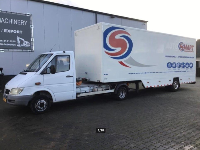 Mercedes-Benz 413 CDI BE Mini Trekker + Workshop Trailer - Tractor: foto 1 Mercedes-Benz 413 CDI BE Mini Trekker + Workshop Trailer - Tractor: foto 1