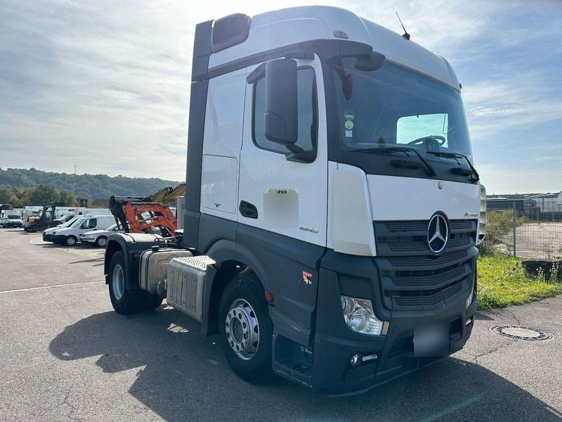 Mercedes-Benz Actros 1845 - Tractor: foto 1 Mercedes-Benz Actros 1845 - Tractor: foto 1