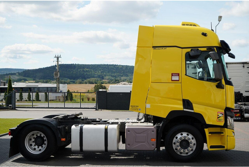 Tractor Renault T 440: foto 9 Tractor Renault T 440: foto 9